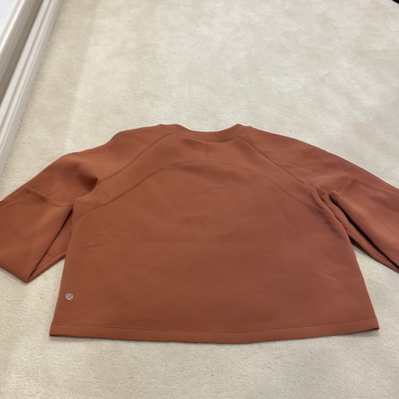 lululemon womens AirWrap Crew in Desert Sun size 12 luxstreme spacer fabric - Picture 5 of 10